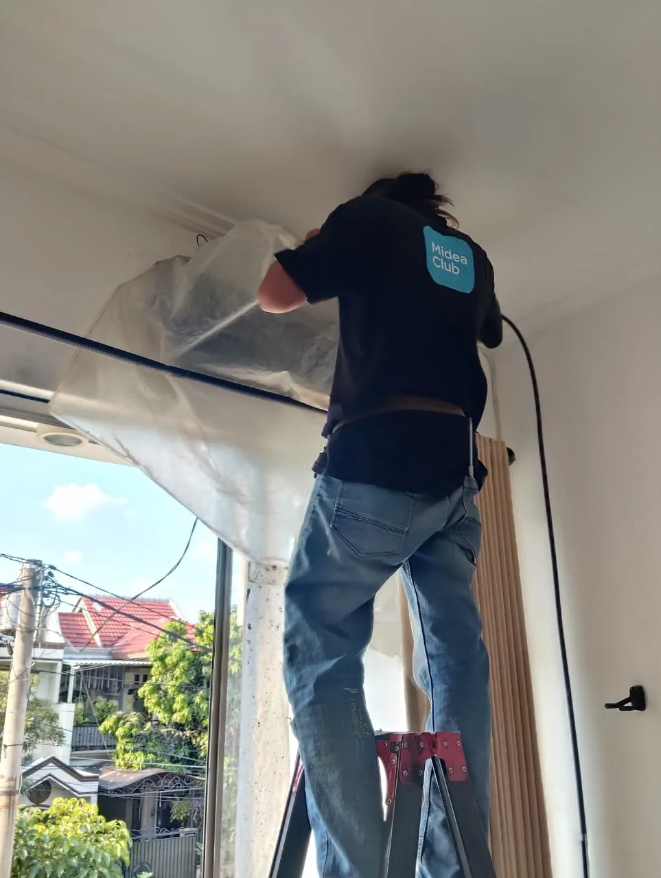 Cuci AC rumah